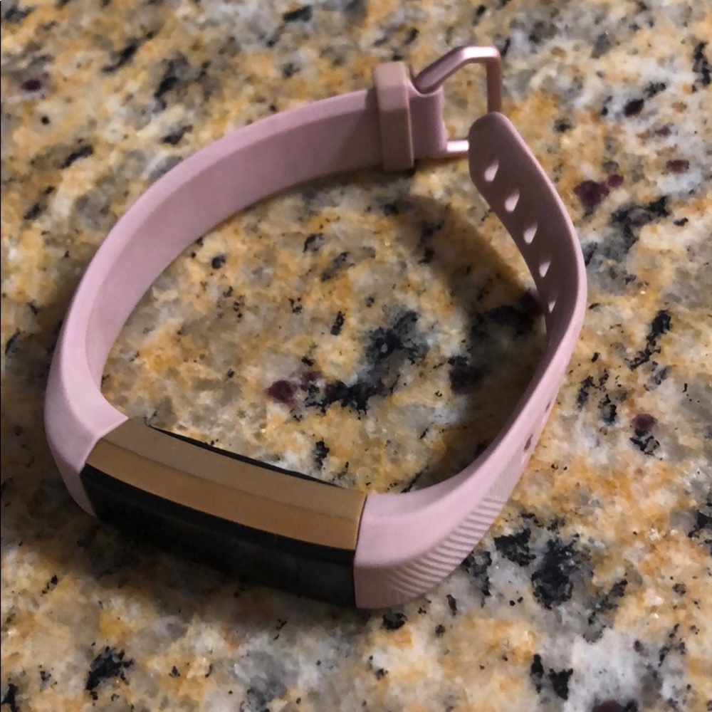 Fitbit Alta HR rose gold